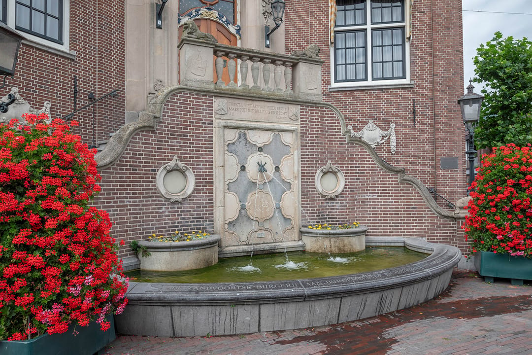 Foto 46 van de Ruyterstraat 8-F6