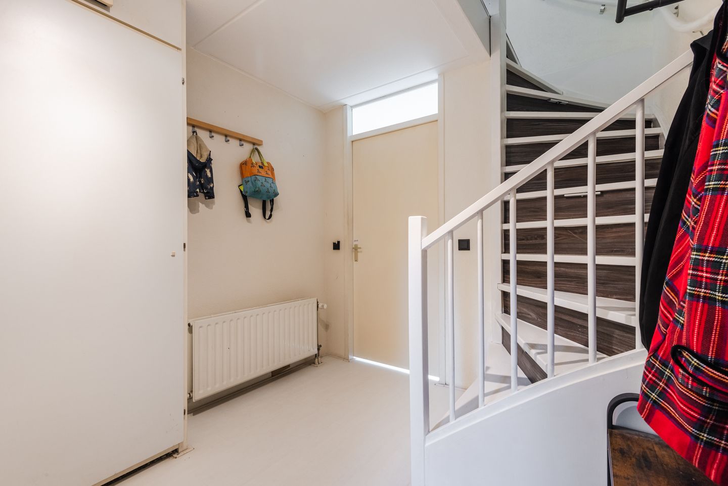 Photo 14 of Meindert Hobbemastraat 184
