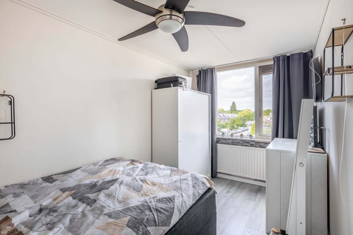 Tussenwoning te koop: Brigantijn 69, Brielle