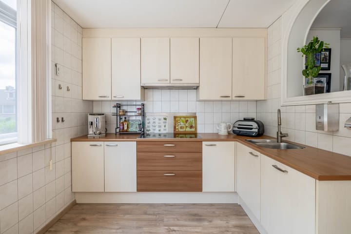 Tussenwoning te koop: Brigantijn 69, Brielle