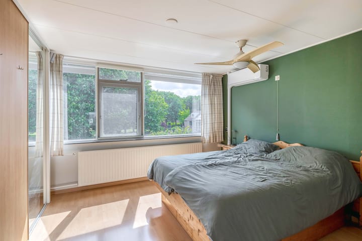 Tussenwoning te koop: Brigantijn 69, Brielle