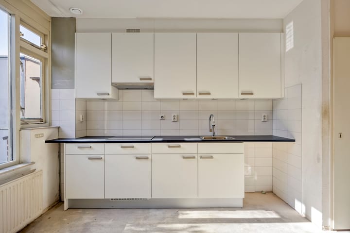 Tussenwoning te koop: Teteringenstraat 36, Arnhem
