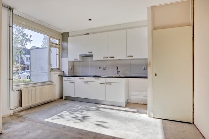 Tussenwoning te koop: Teteringenstraat 36, Arnhem