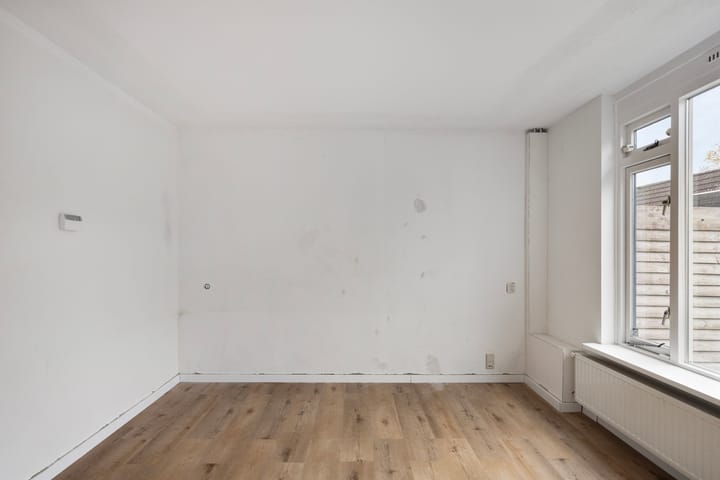 Tussenwoning te koop: Teteringenstraat 20, Arnhem