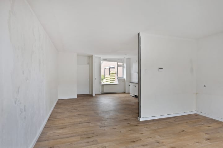 Tussenwoning te koop: Teteringenstraat 20, Arnhem