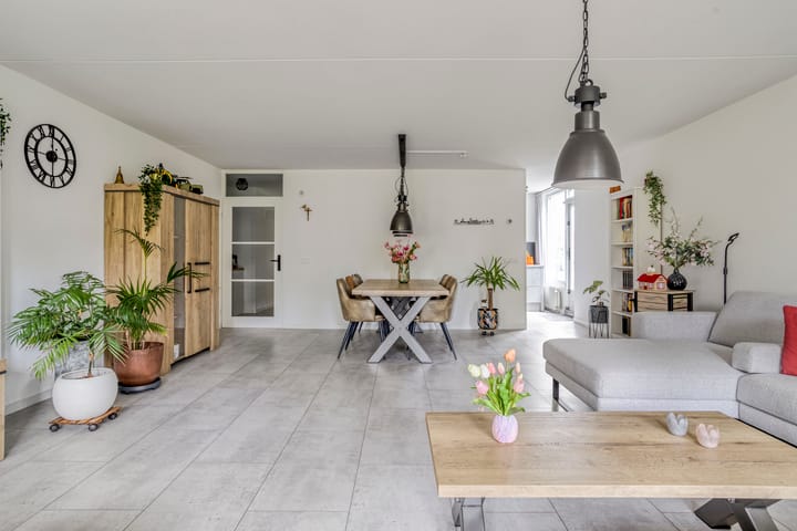 Appartement te koop: Van Someren-Downerlaan 90, Oosterhout (Nb)