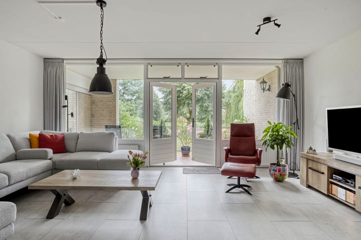 Appartement te koop: Van Someren-Downerlaan 90, Oosterhout (Nb)