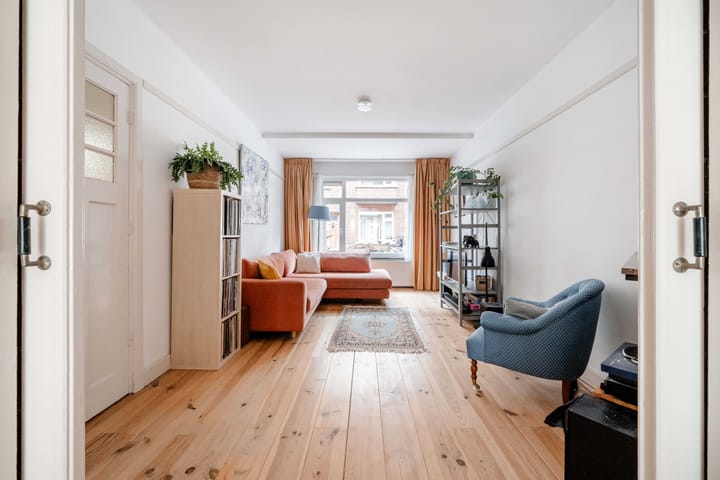 Appartement te koop: Pieter van den Zandestraat 11, 'S-Gravenhage