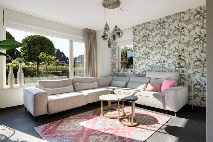 Twee-onder-één-kap te koop: Liechtensteinhof 3, Dordrecht