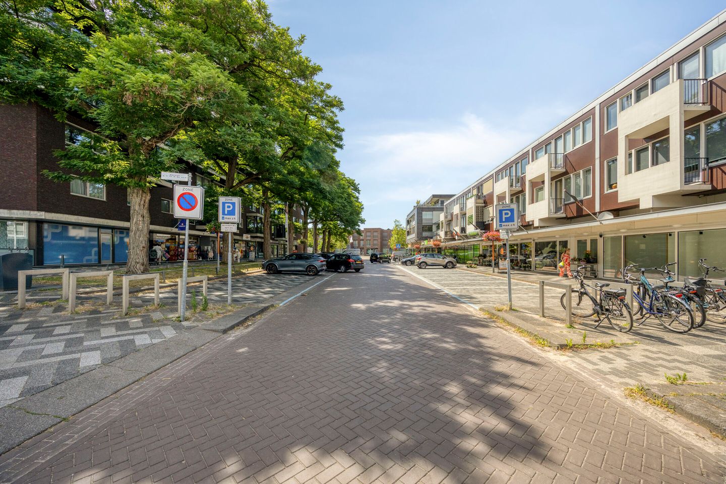 Bekijk foto 2 van van Beekstraat 5