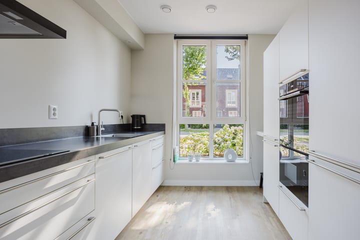 Tussenwoning te koop: De Linie 5, Gorinchem