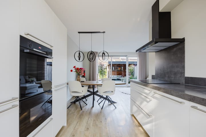 Tussenwoning te koop: De Linie 5, Gorinchem