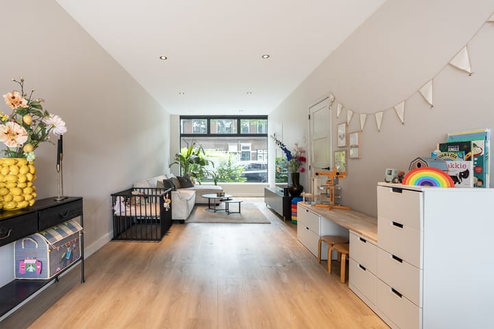 Tussenwoning te koop: Hilvertsweg 97, Hilversum