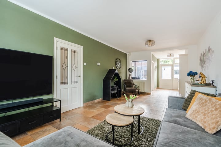 Tussenwoning te koop: Wingerd 26, Geldrop