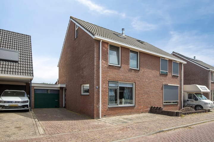 Tussenwoning te koop: Koestraat 73, Westkapelle