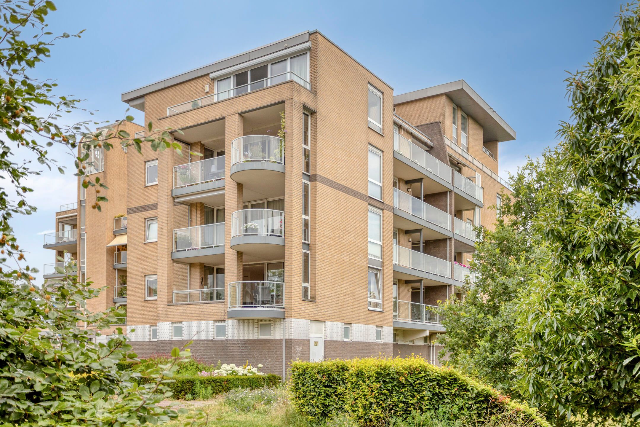 Batavierenweg 325