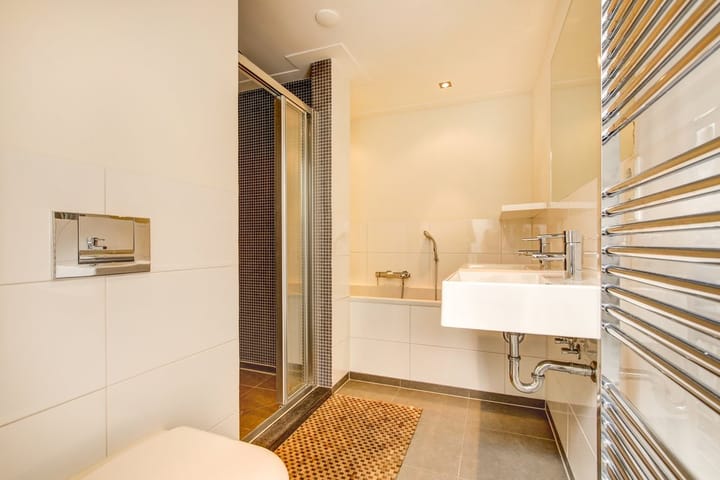 Appartement te huur: Frans Halsstraat 108-3, Amsterdam