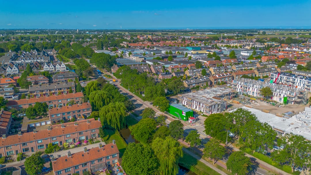 Foto 47 van Van Limburg Stirumlaan 18