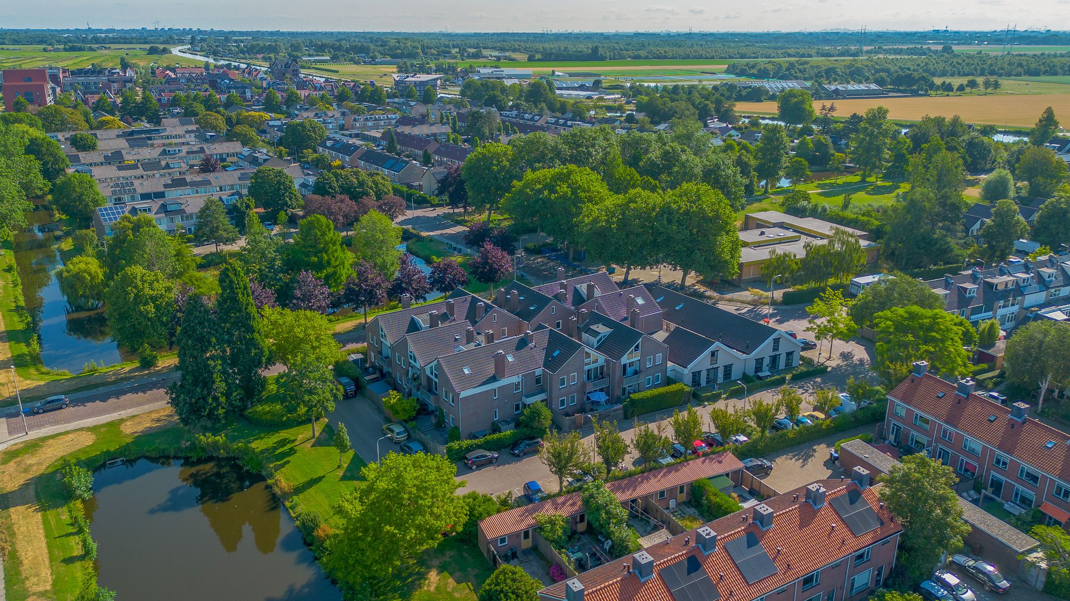 Foto 42 van Van Limburg Stirumlaan 18