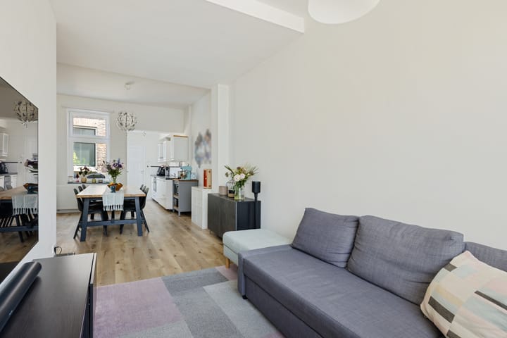 Tussenwoning te koop: Beukstraat 6, Utrecht