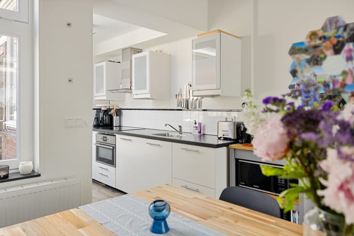 Tussenwoning te koop: Beukstraat 6, Utrecht