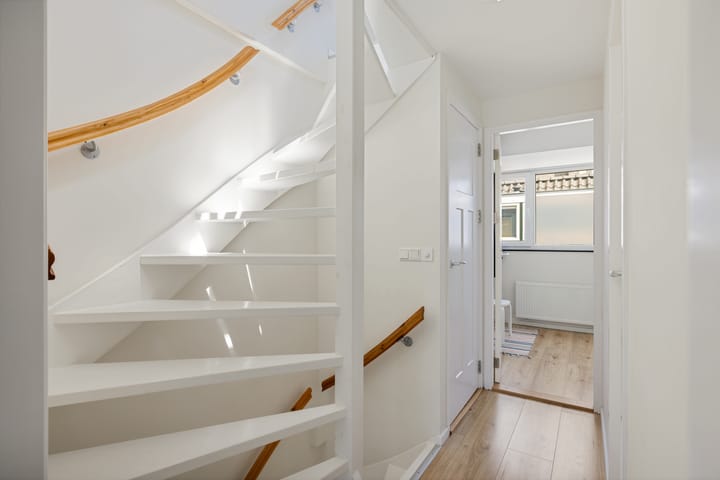 Tussenwoning te koop: Beukstraat 6, Utrecht