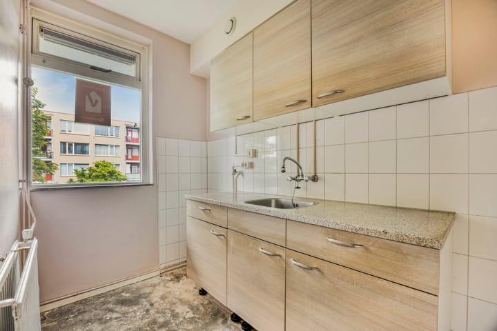 Appartement te koop: Kemperweg 136, Rotterdam