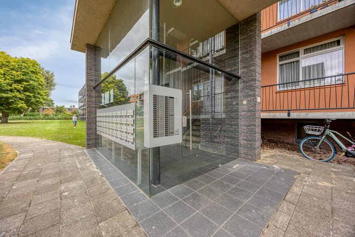 Appartement te koop: Kemperweg 136, Rotterdam