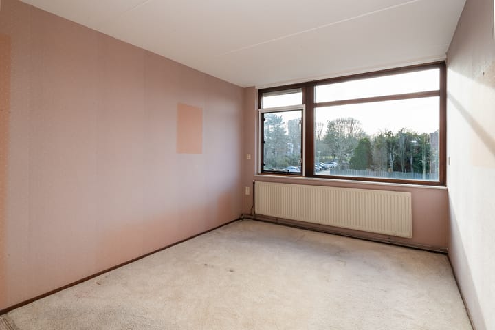 Tussenwoning te koop: Jeneverbes 12, Rotterdam