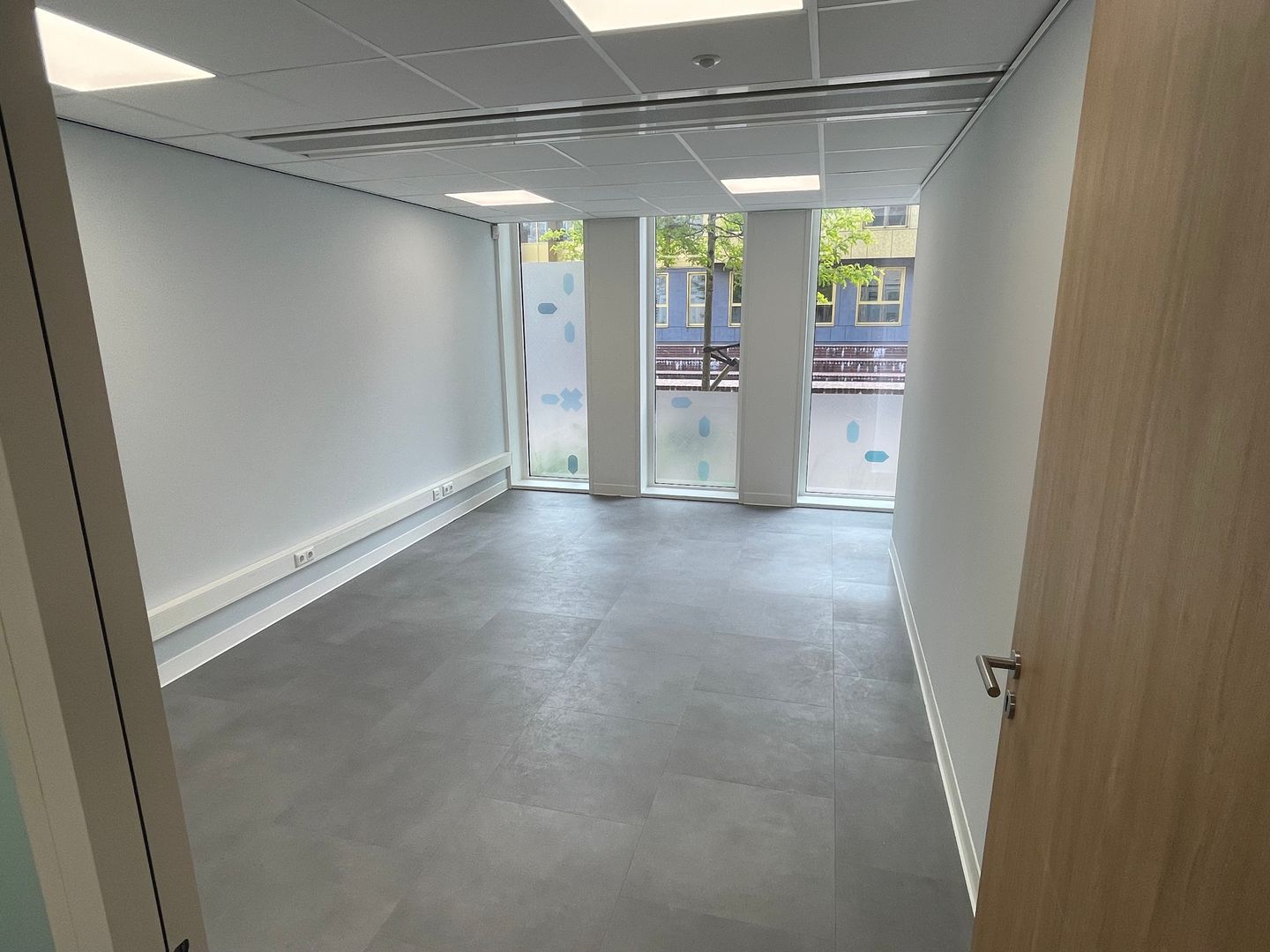 View photo 4 of Eef Kamerbeekstraat 503