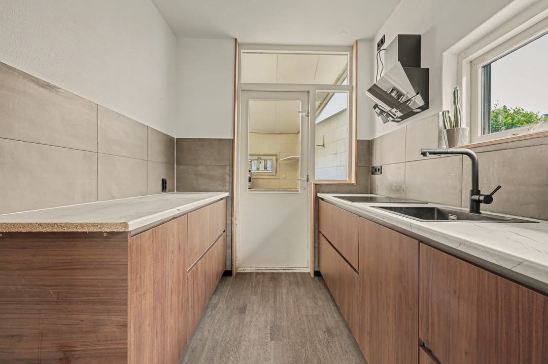 Photo 11 of Jacoba van Beierenstraat 43