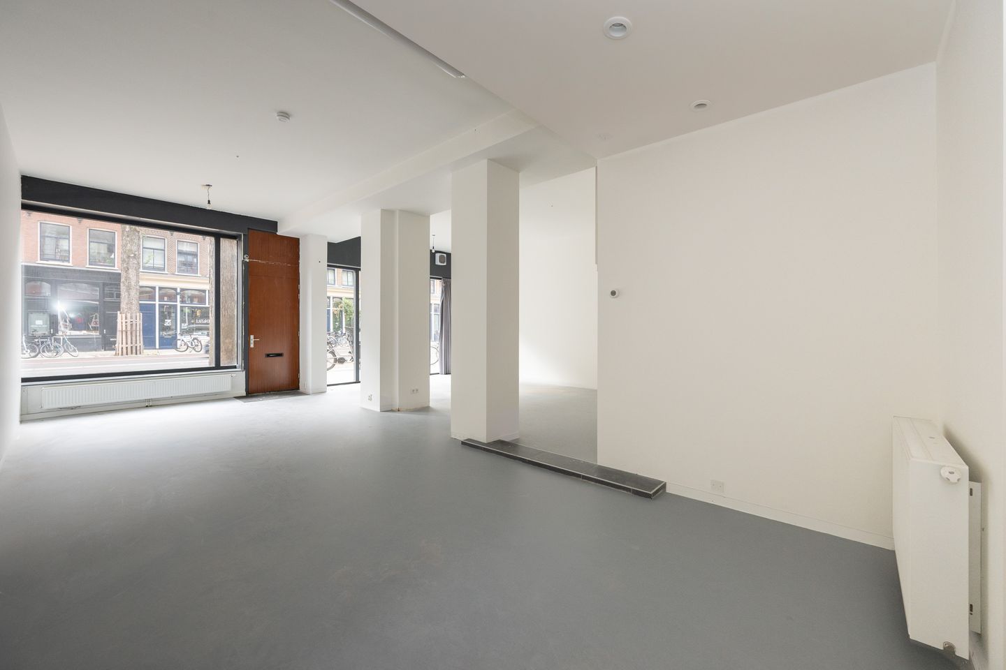 View photo 5 of Czaar Peterstraat 105
