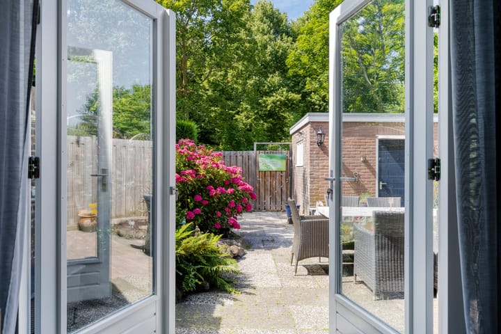 Tussenwoning te koop: Sabinastraat 3, Nieuw-Beijerland