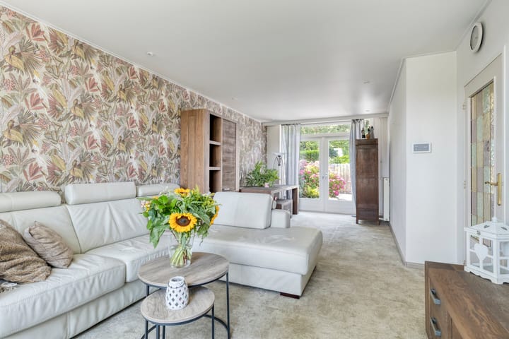 Tussenwoning te koop: Sabinastraat 3, Nieuw-Beijerland