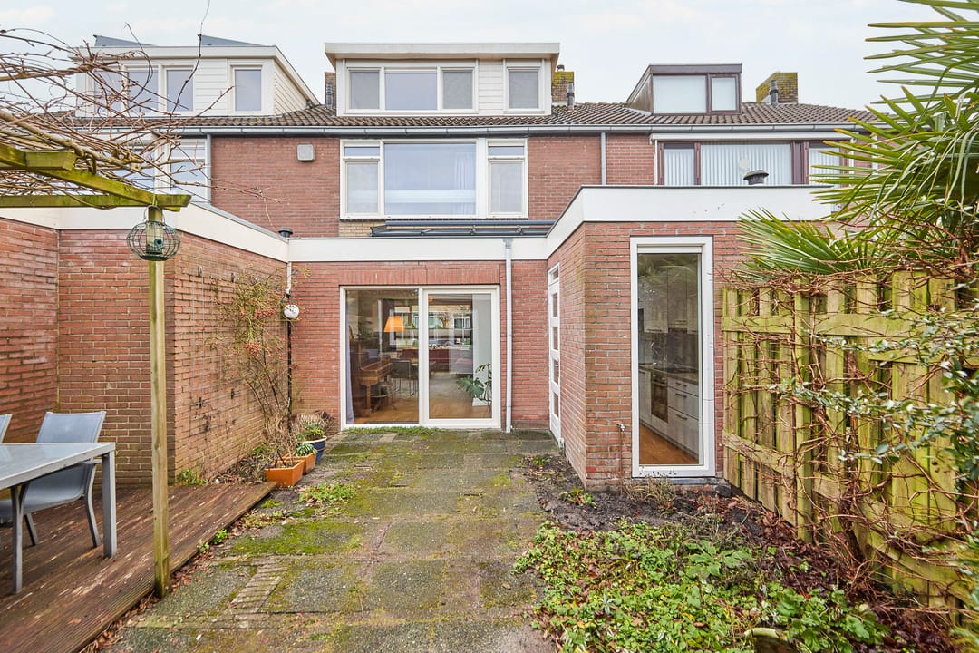Photo 46 of Johannes Poststraat 11