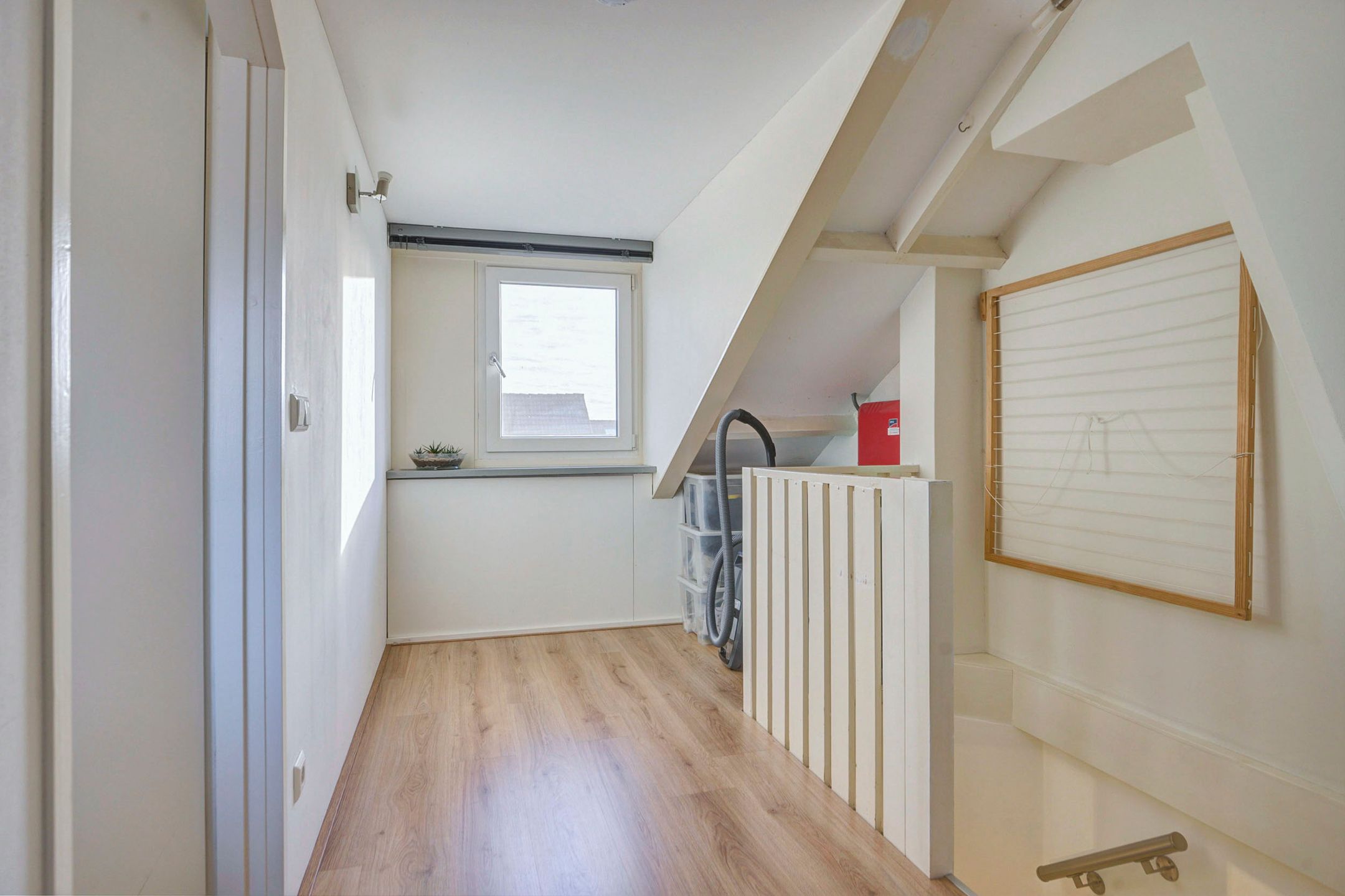 Photo 42 of Johannes Poststraat 11
