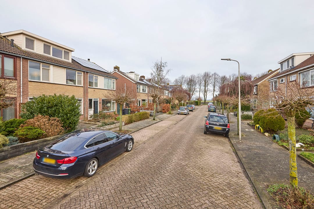 Photo 52 of Johannes Poststraat 11