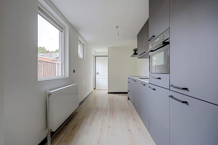 Tussenwoning te koop: B.W. ter Kuilestraat 338, Enschede