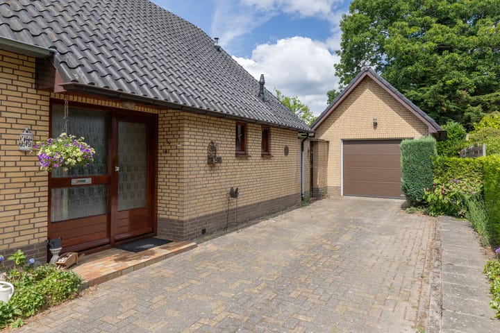 Vrijstaande woning te koop: Symfoniestraat 3, Apeldoorn