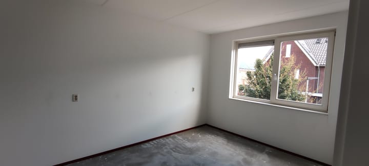 Tussenwoning te huur: Lelietuin 11, Houten
