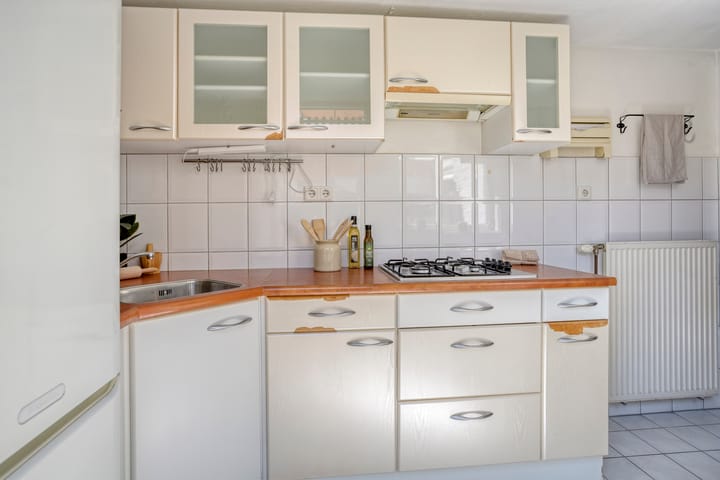 Tussenwoning te koop: Bollenhofsestraat 99, Utrecht
