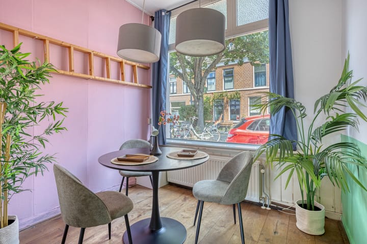 Tussenwoning te koop: Bollenhofsestraat 99, Utrecht