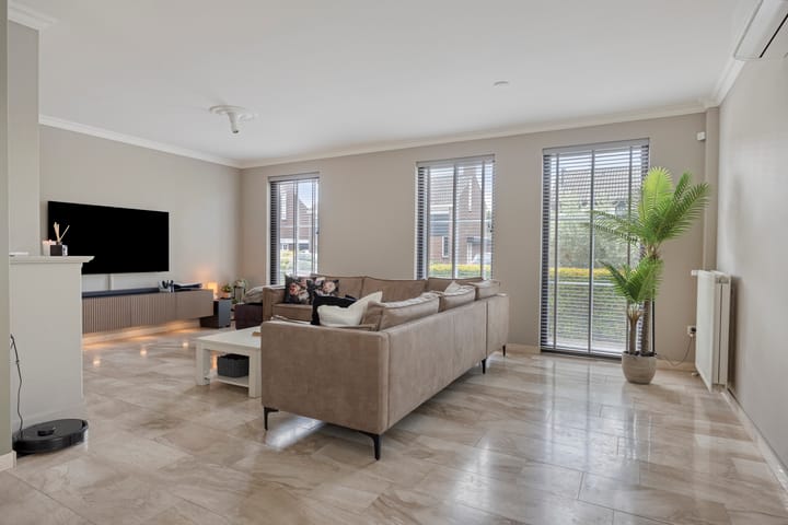 Vrijstaande woning te koop: Tienderweg 73, Heythuysen