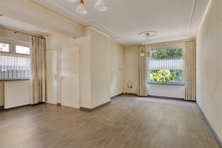 Twee-onder-één-kap te koop: Kloosterstraat 34, Helden