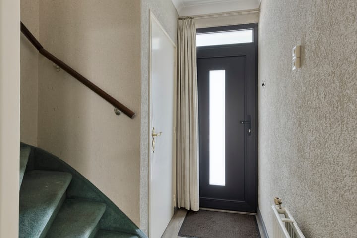 Twee-onder-één-kap te koop: Kloosterstraat 34, Helden