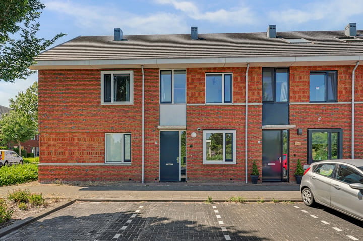 Tussenwoning te koop: Meerval 101, Schagen