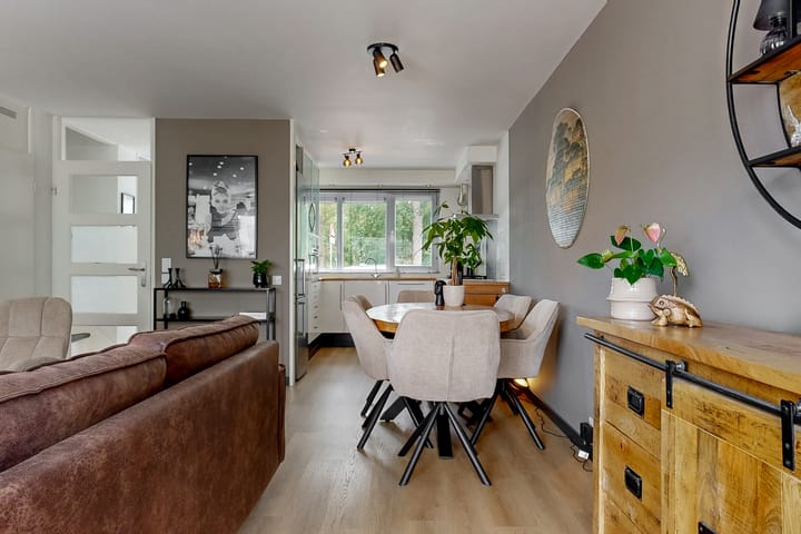 Hoekwoning te koop: Anne Frankweg 54, Leiden