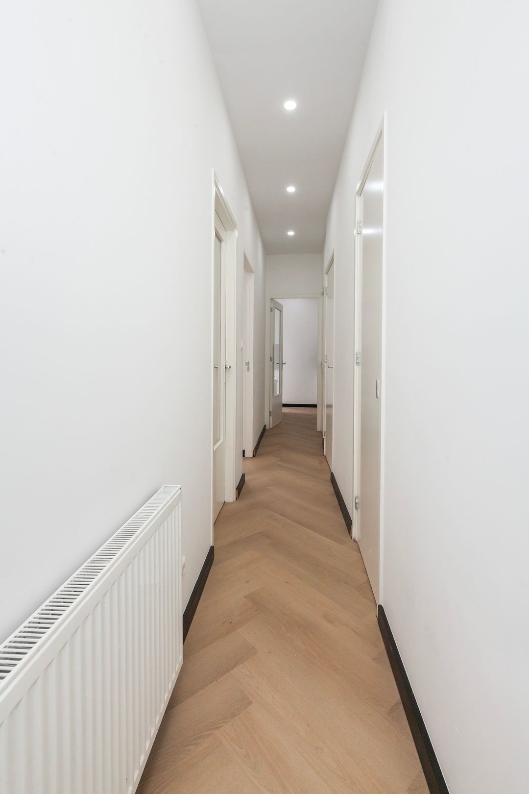 Photo 7 of Scheepersstraat 136