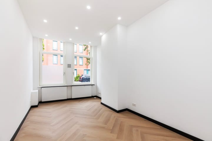 Appartement te koop: Scheepersstraat 136, 'S-Gravenhage
