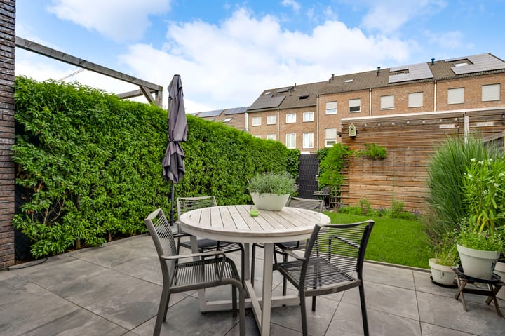 Tussenwoning te koop: Jonkheer Ruysstraat 48, Maastricht